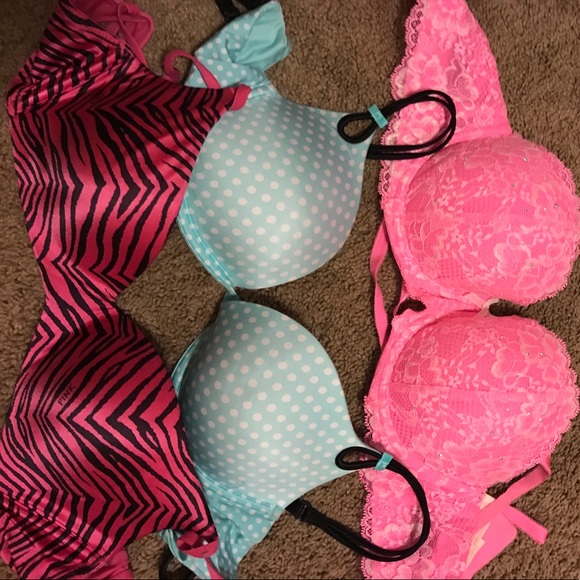 SOLD - Picture 2 of 3