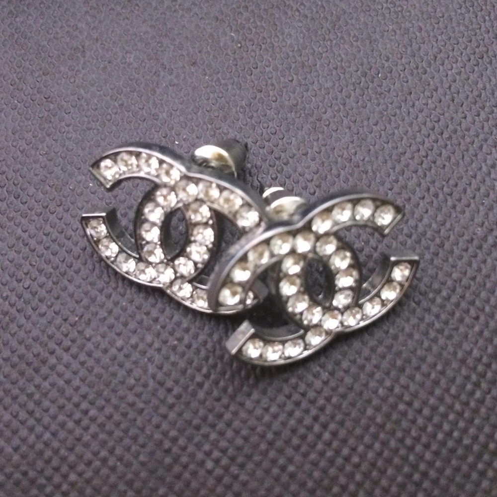 Double C Earrings