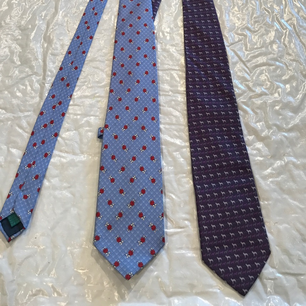 ANDREW's Ties. Made in Italy; 1 x Purple 1 x Blue