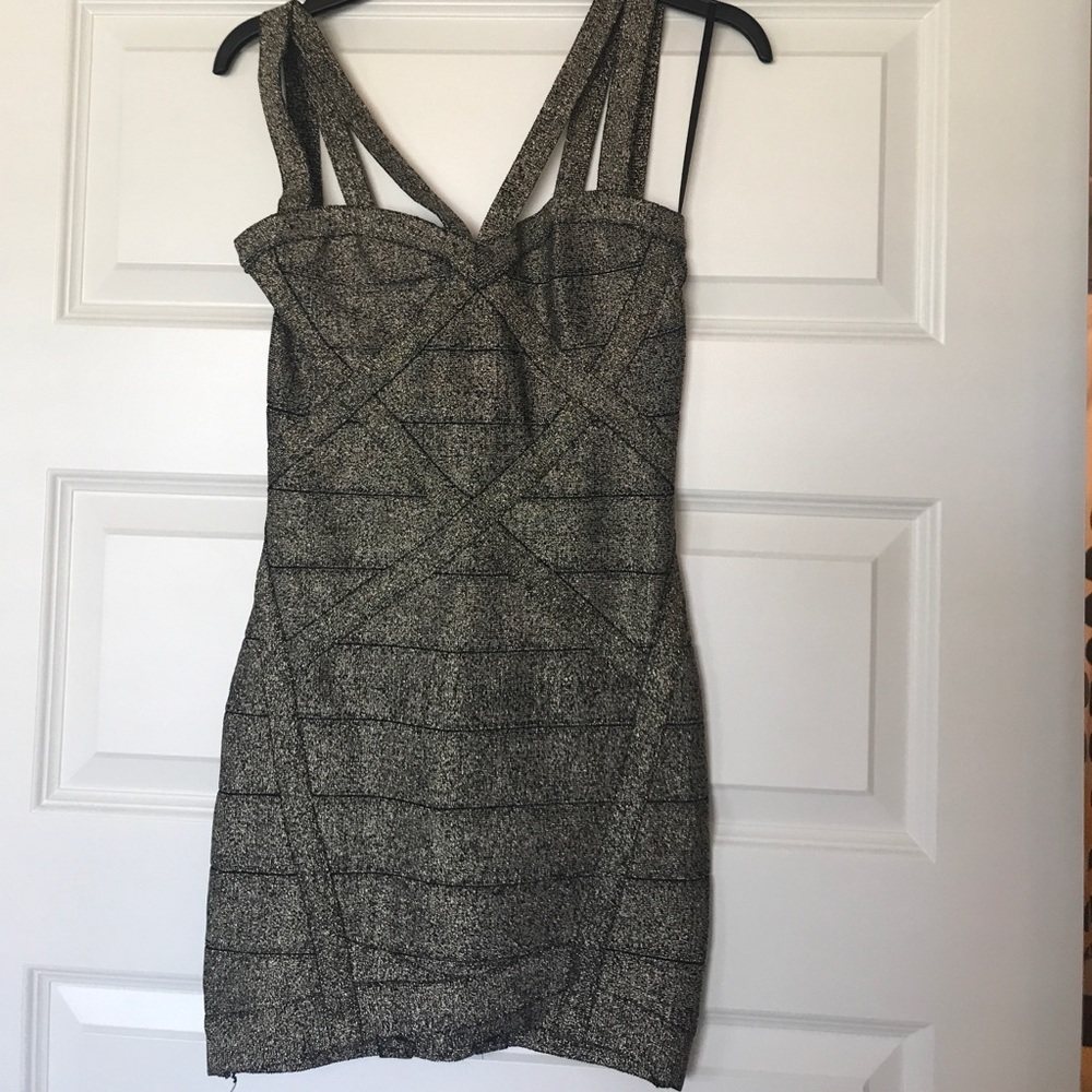 BEBE DRESS