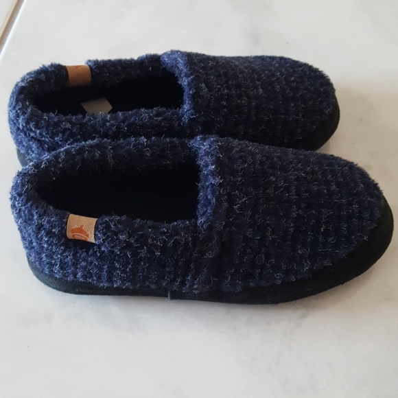 acorn boys slippers