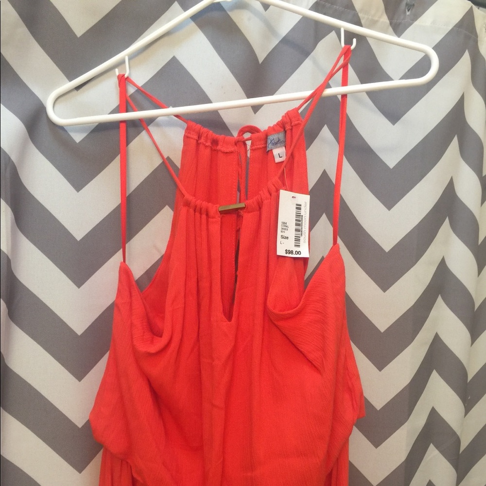 South moon under large coral maxi