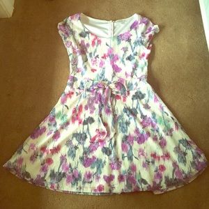 Floral Waist Tie Scoopneck Dress