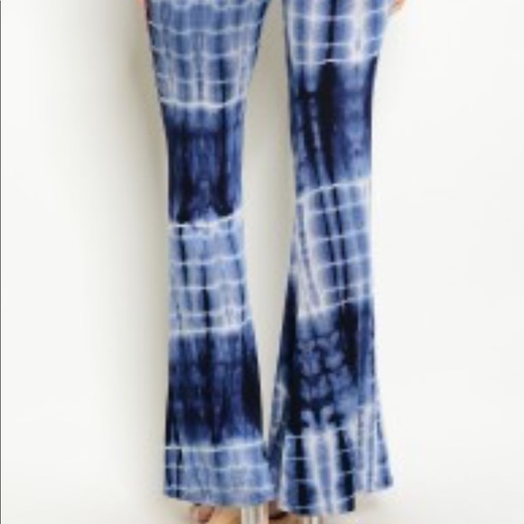Blue tie dyed palazzo pants. Stretcy TTS. - Picture 2 of 3