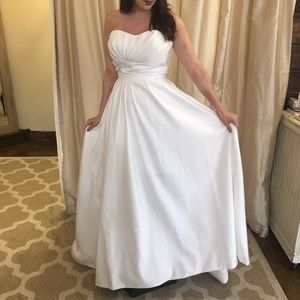 2-piece satin wedding gown❤️