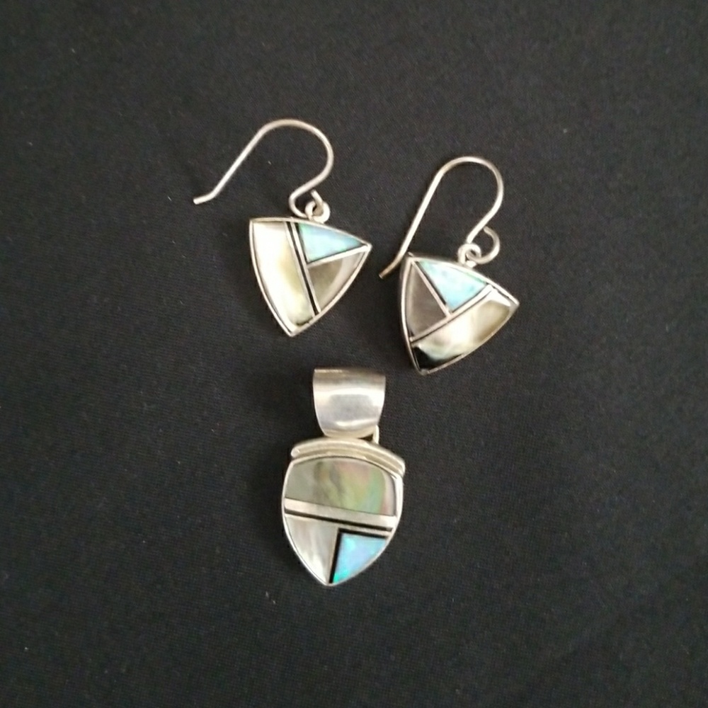 Pendant and earrings
