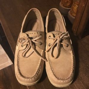 Speedy Topsider size 8.5