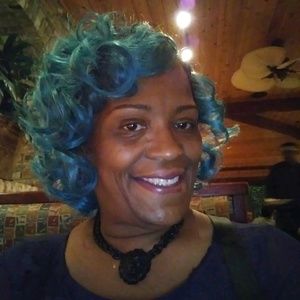 Meet your Posher, Beverly