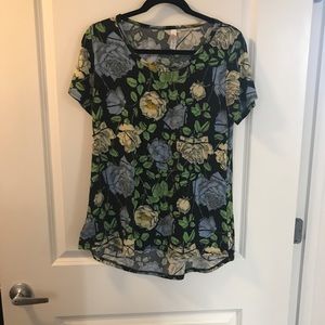 Lularoe Classic Tee