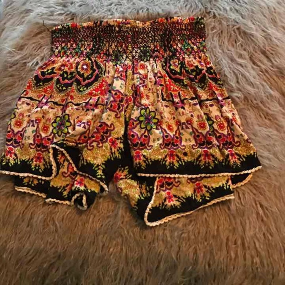 Pacsun tribal print flowy shorts
