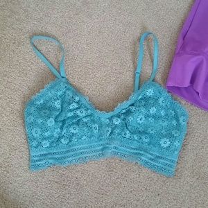 Victoria bralette