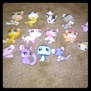 Littlest pet shop figures