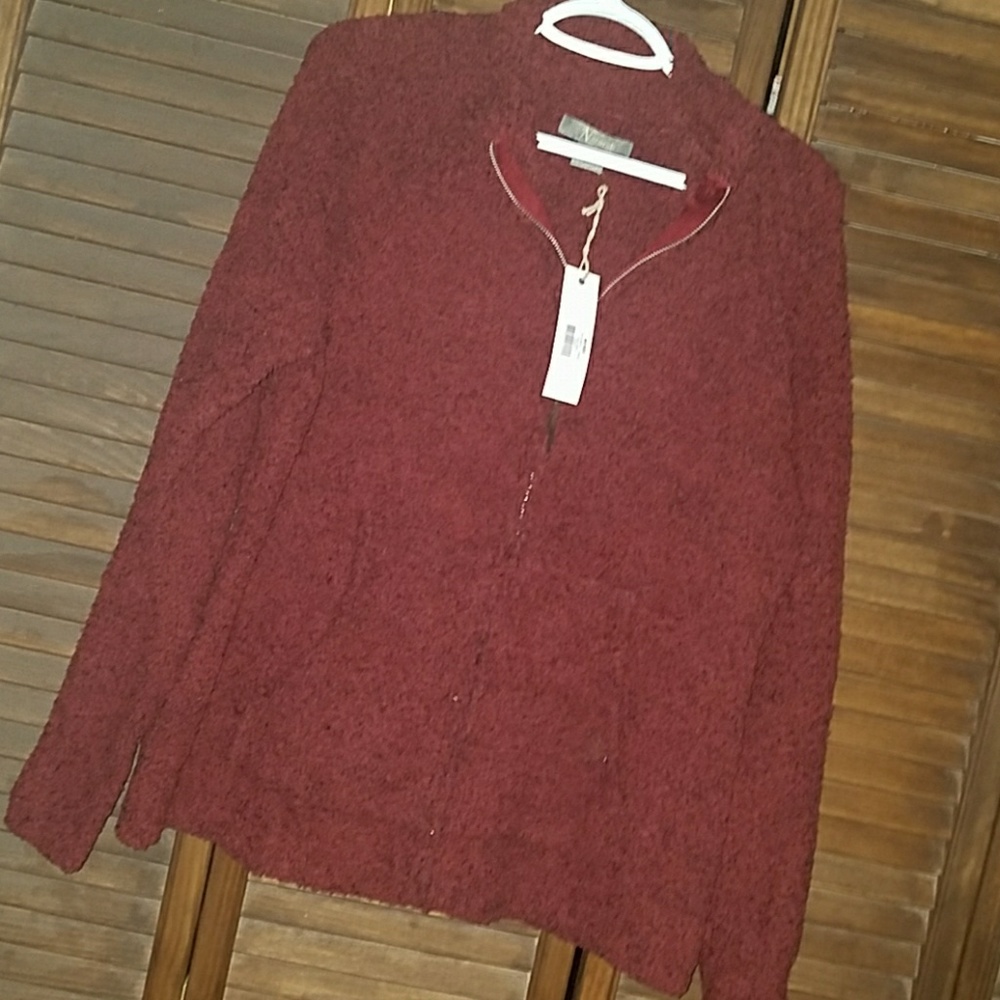 Large Maroon Zip up Cabernet