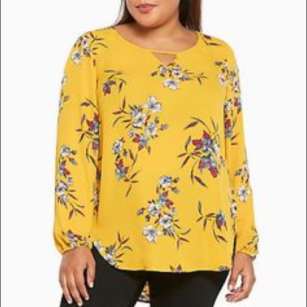 NWT Torrid long sleeve floral print keyhole blouse