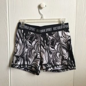 Victoria's Secret "The Player" Short, B&W Marble