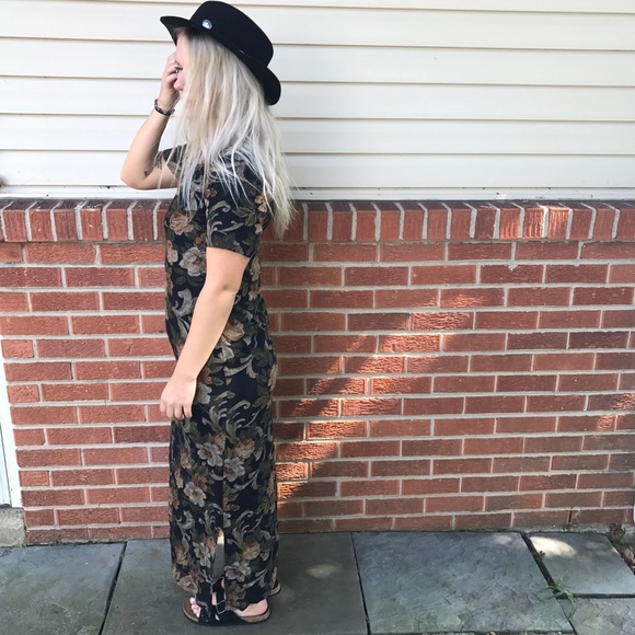 •VINTAGE FLORAL DRESS• - Picture 4 of 5