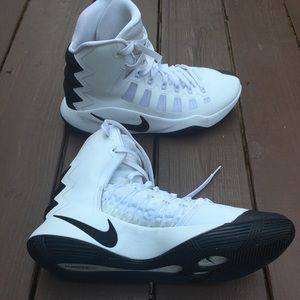 Nike Hyperdunk 2016 Basketball Shoes White Black