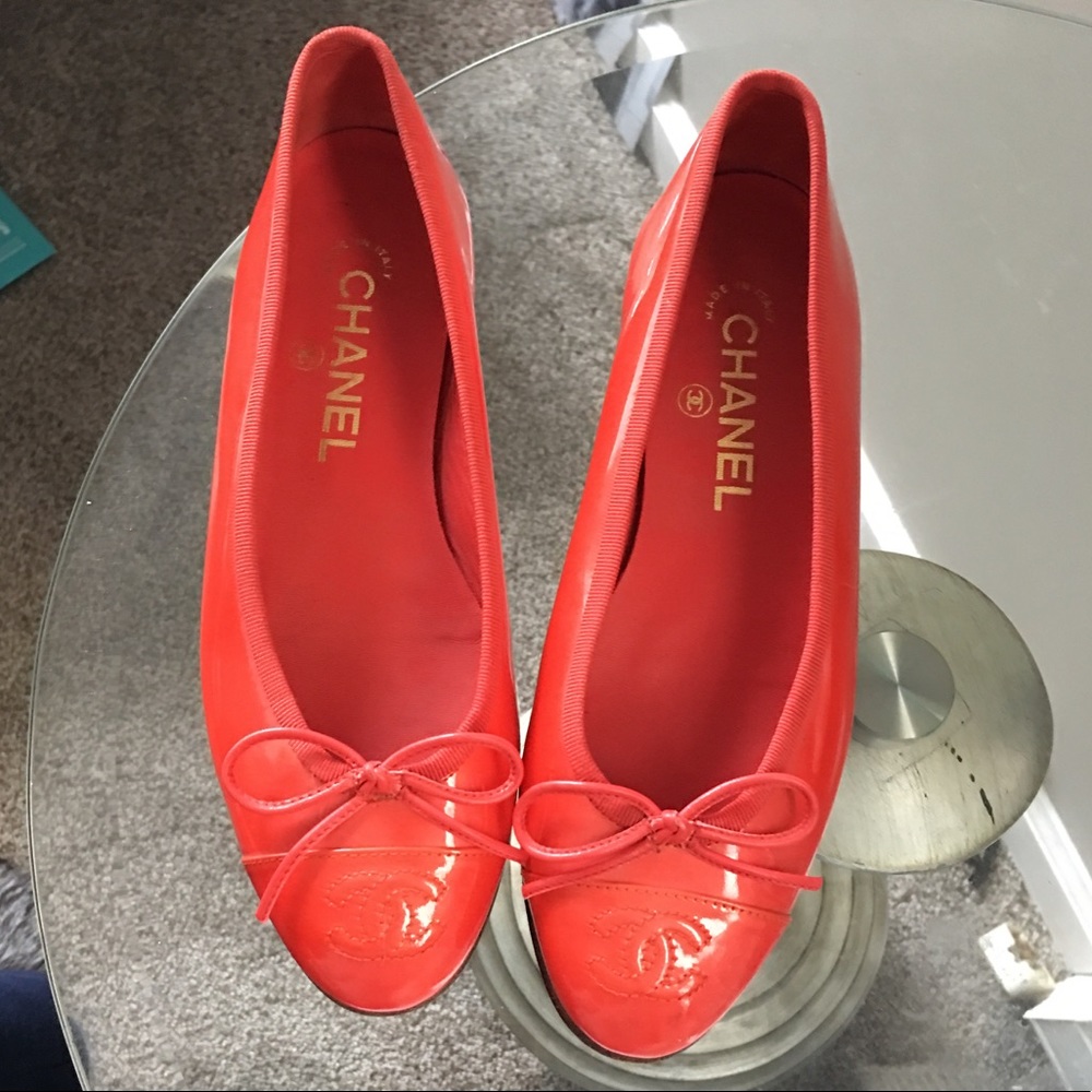 CHANEL PATENT LEATHER