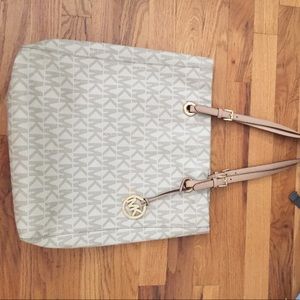 Michael Kors beige tote shoulder bag