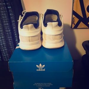 suppurations adv adidas