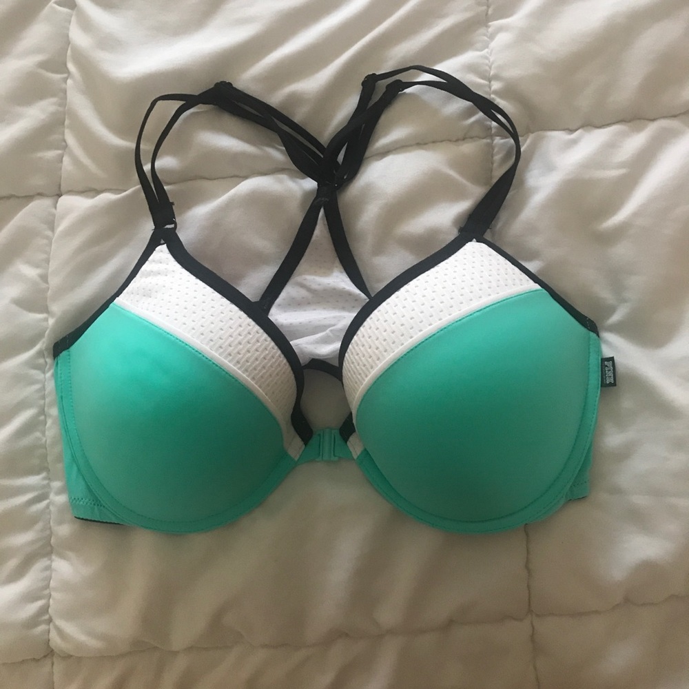 NWOT Victoria's Secret pink push up bra