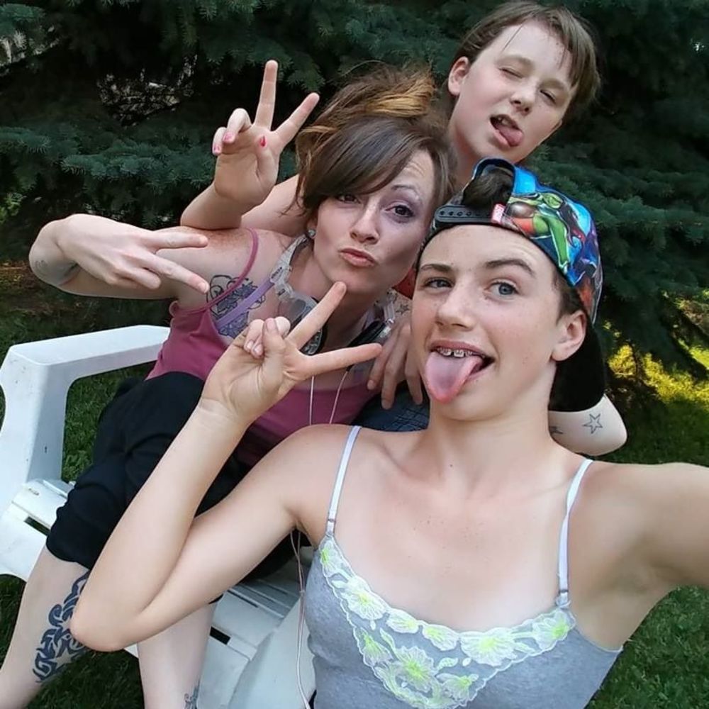 Meet your Posher, Roni