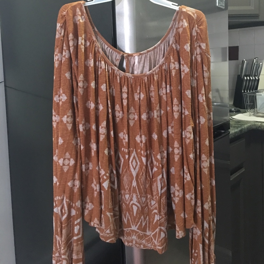 Brown/orange blouse