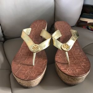 Tory butch sandals