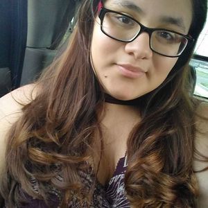 Meet your Posher, Zuleima