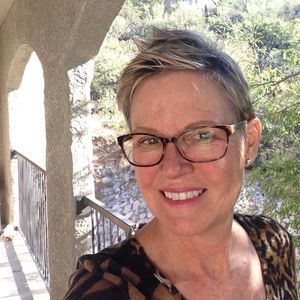 Meet your Posher, Teresa