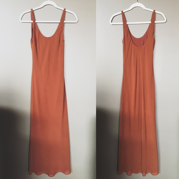 The Rima bias maxi dress - Picture 2 of 3