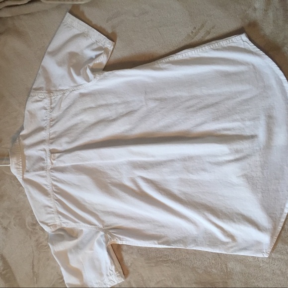 OutDoor Life , Short Sleeve button down - Picture 3 of 3