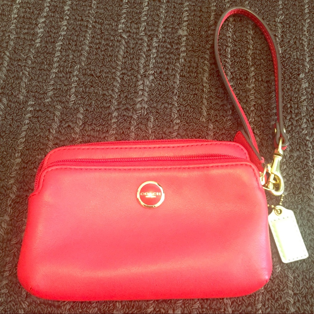 NWOT - Coach red leather wristlet/coin purse