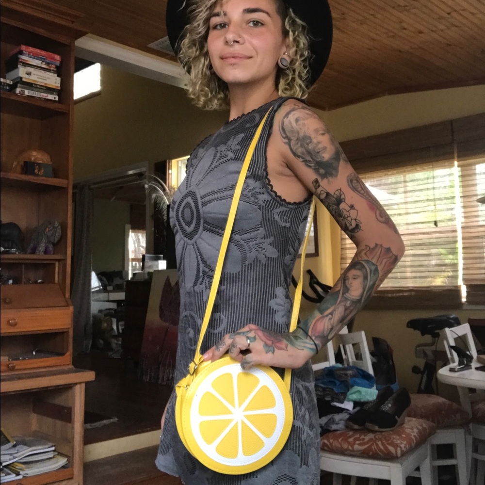 Lemon Crossbody 🍋