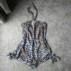 Victoria's secret beach 🌴 Romper