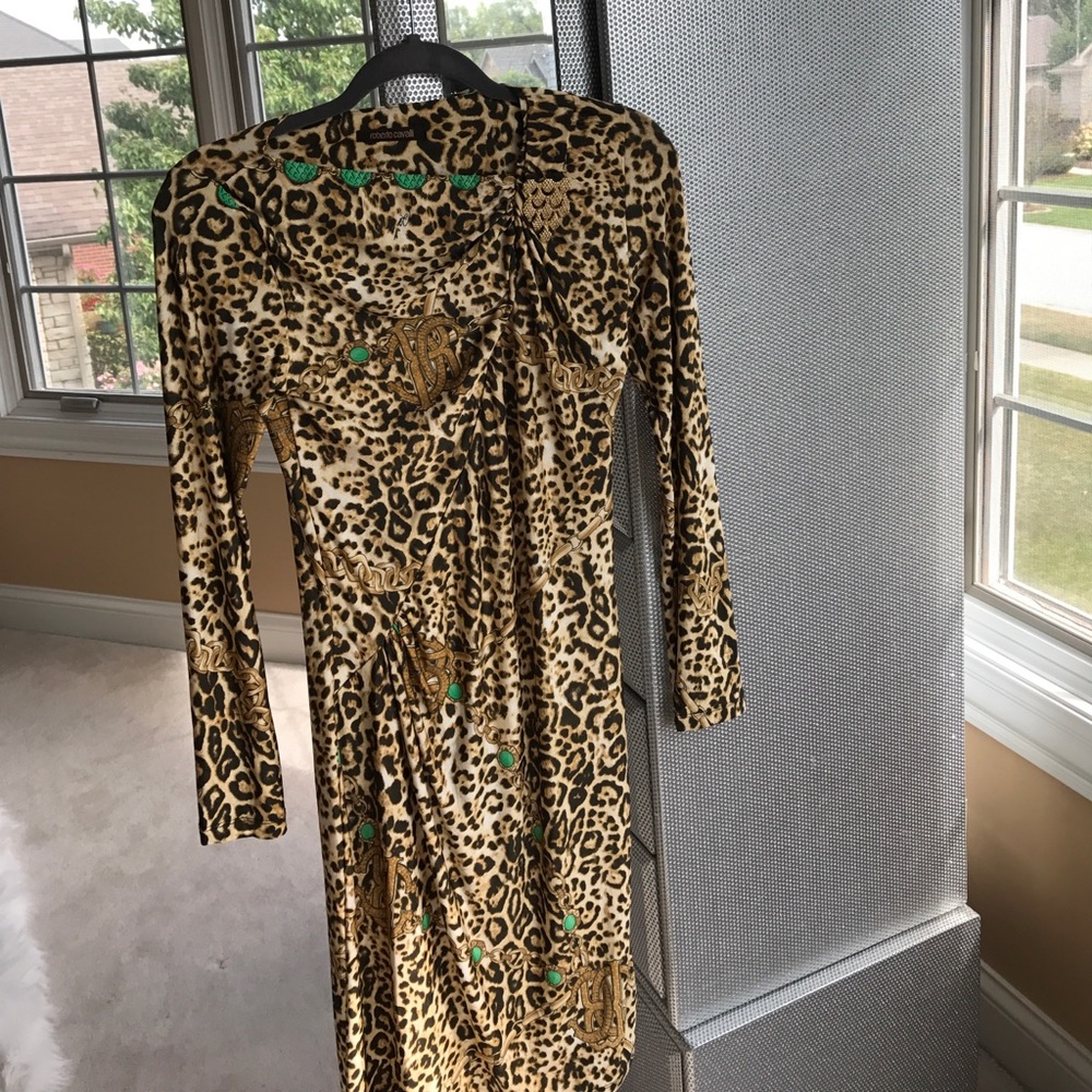 Dress 👗 - Picture 3 of 3