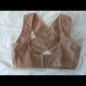 NEW IN BAG PRESADEE POSTURE CORRECTOR