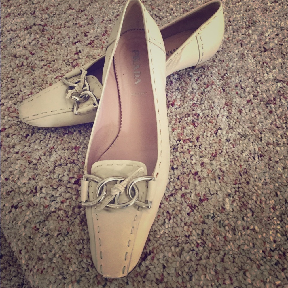 Vintage PRADA Kitten Heels