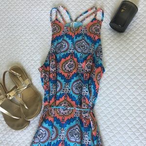 Patterned Shift Dress with Ribbon