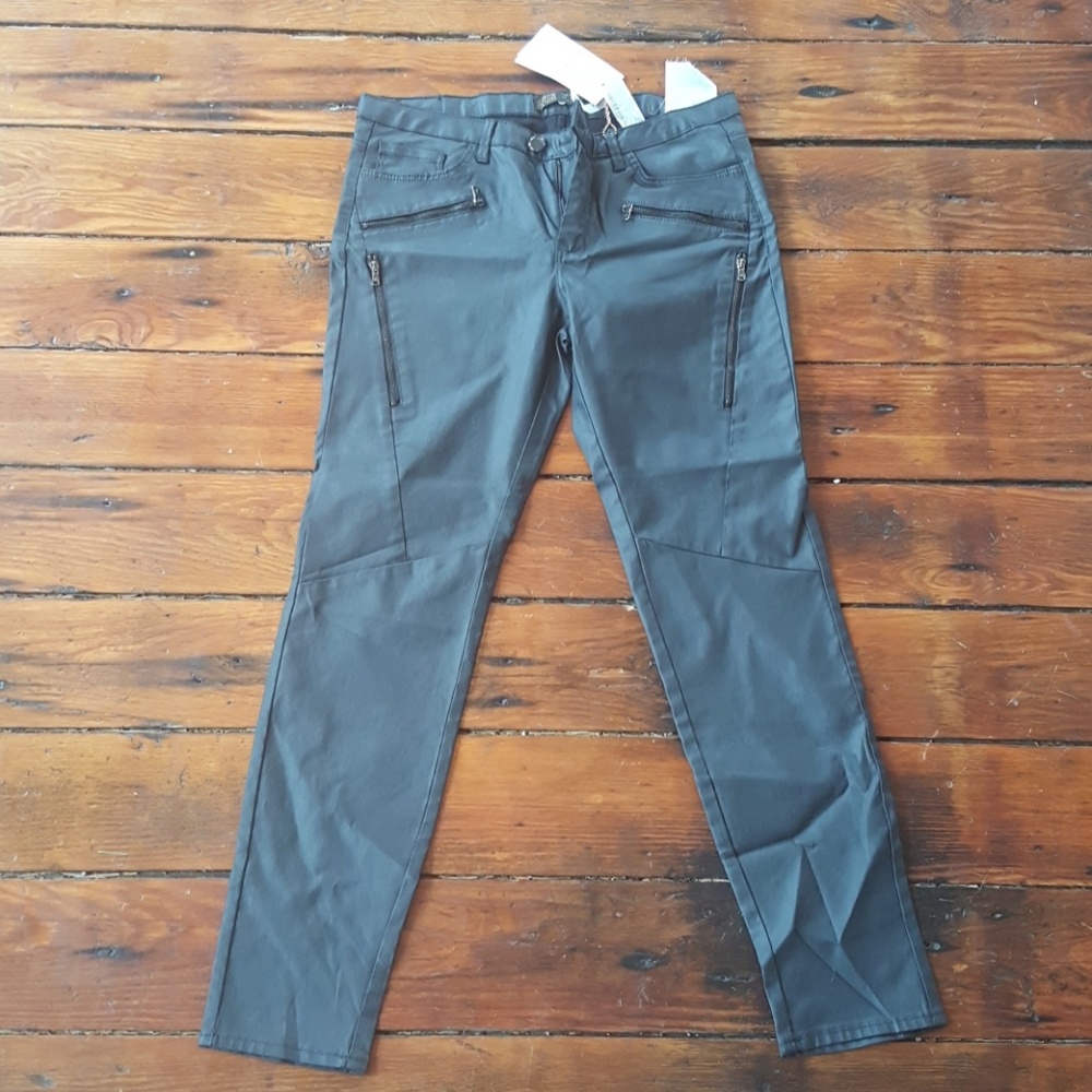 Zara pants size 8