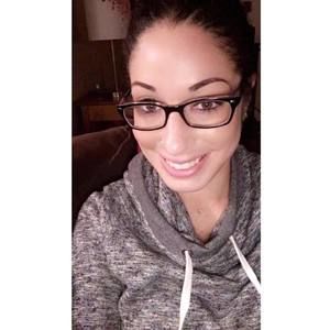 Meet your Posher, Laurie