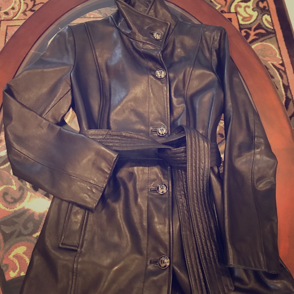 Woman's Lamb skin leather trench coat