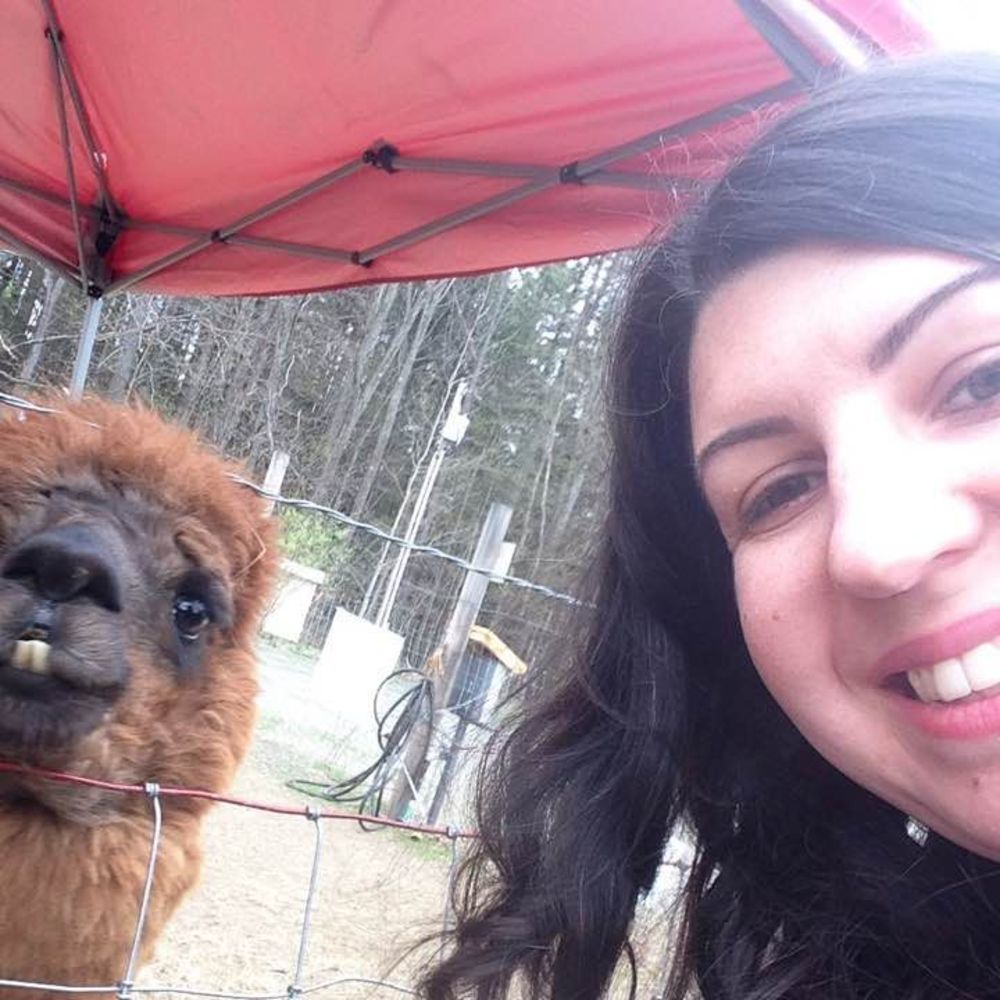 Meet your Posher, Lauren