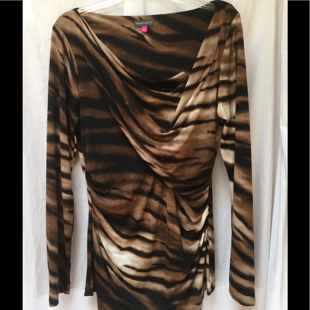 Vince Camuto Top