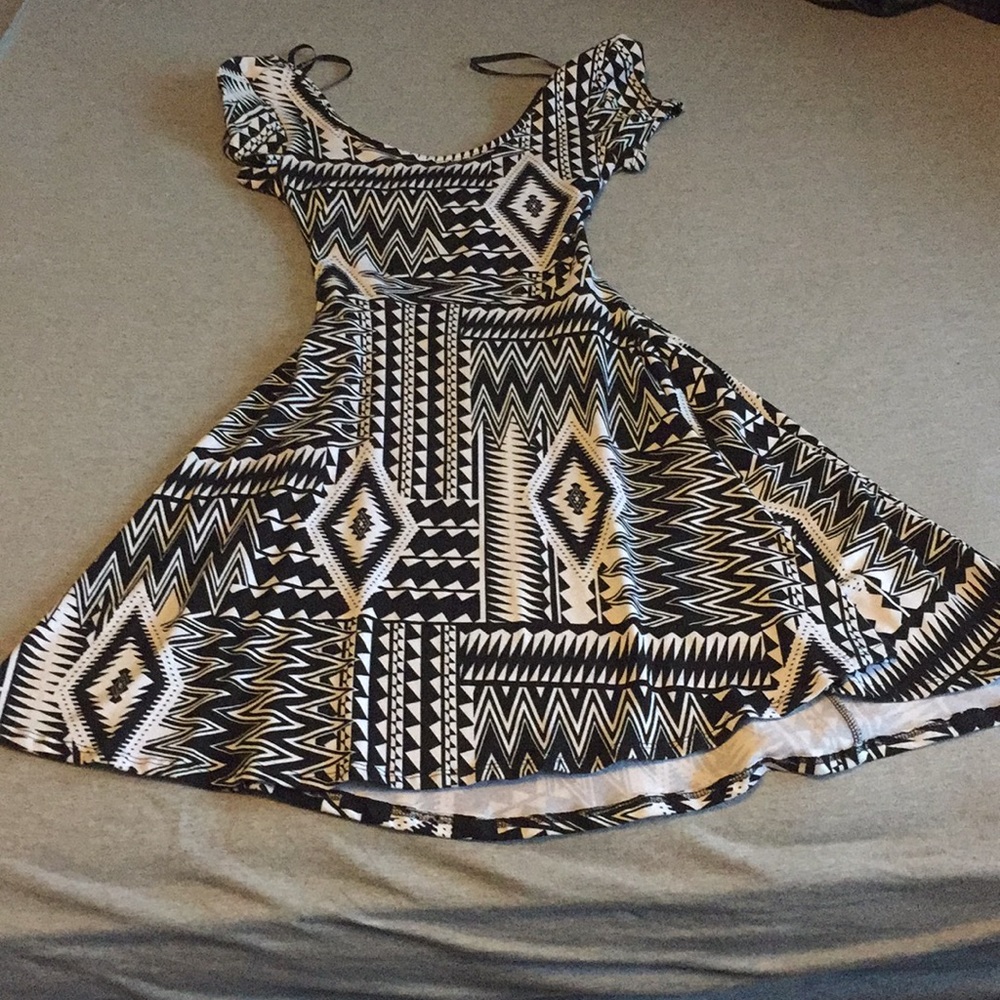 Black and white Aztec dress. Perfect condition