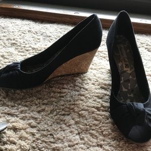 American Eagle wedge heels