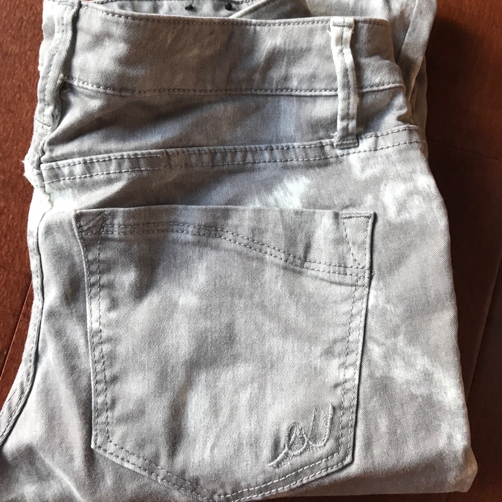 Jeans - Picture 3 of 3