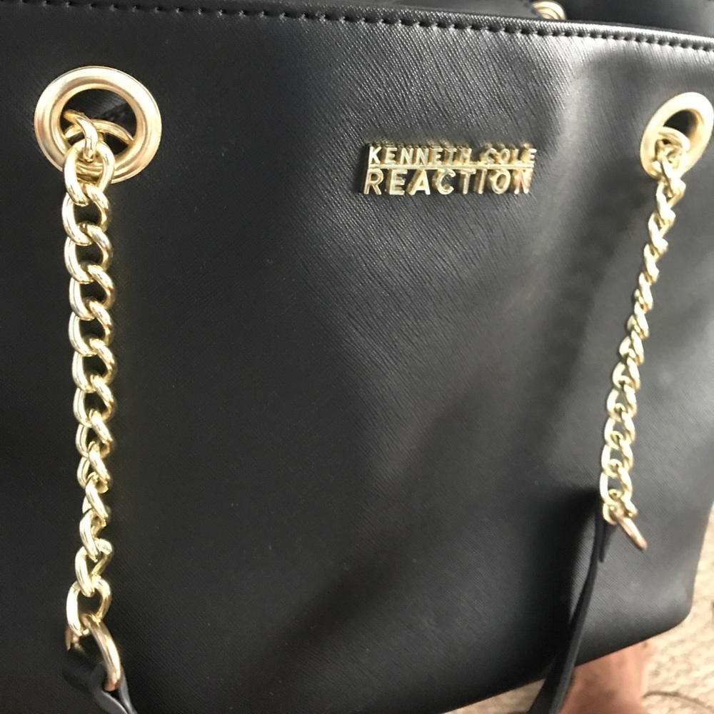 Kenneth Cole purse