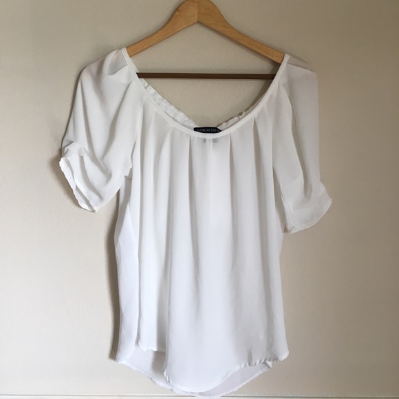 White polyester blouse - Picture 2 of 3