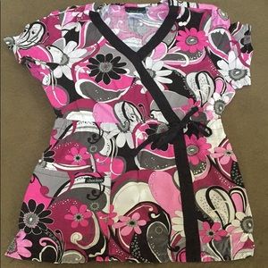 Cherokee Nursing Scrub Top Size S
